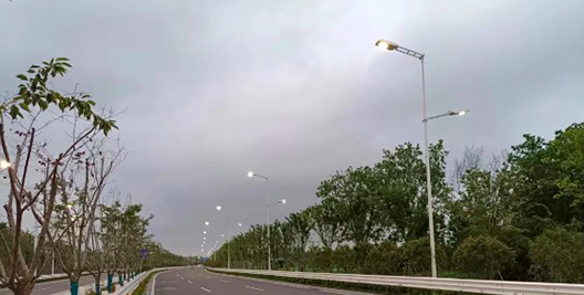 【神州快訊】洋河大道快速化改造亮點(diǎn)紛呈 集團(tuán)榮獲 “項(xiàng)羽杯”優(yōu)質(zhì)工程獎